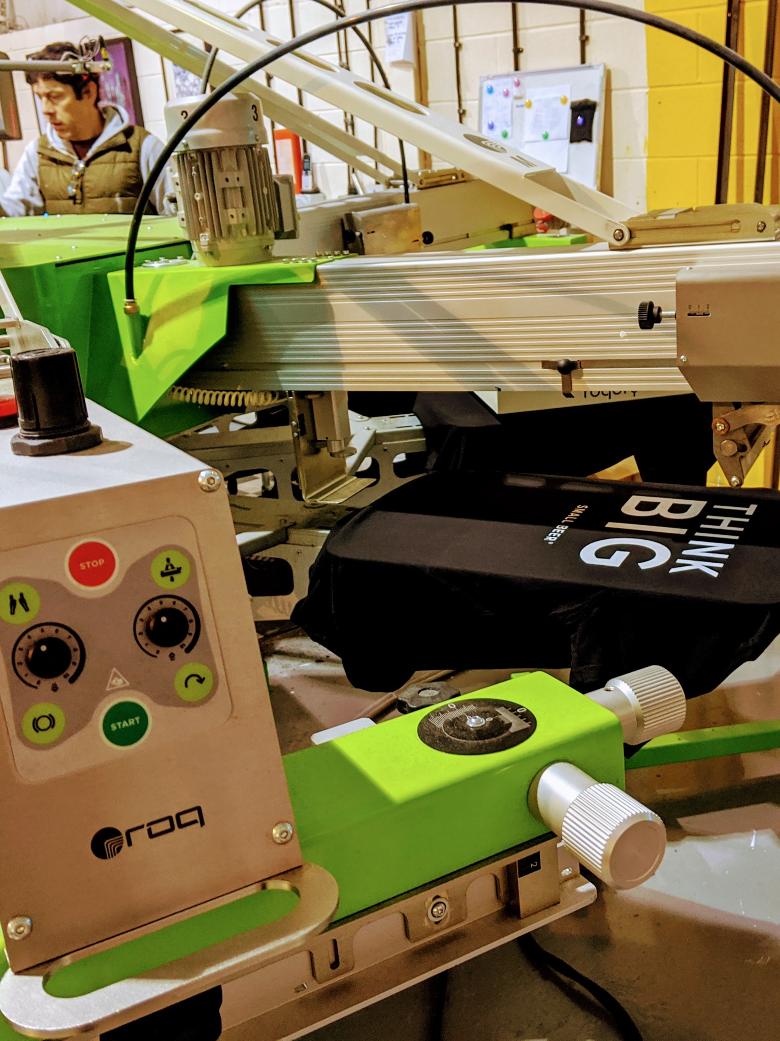 I Dress Myself - screen printing using eco-friendly inks